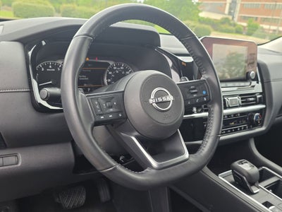 2025 Nissan Pathfinder SV 4WD