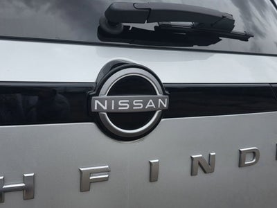 2025 Nissan Pathfinder SV 4WD