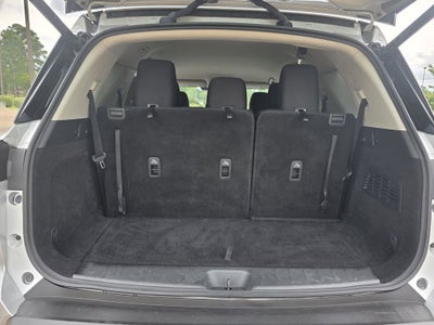 2025 Nissan Pathfinder SV 4WD