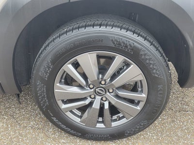 2025 Nissan Pathfinder SV 4WD