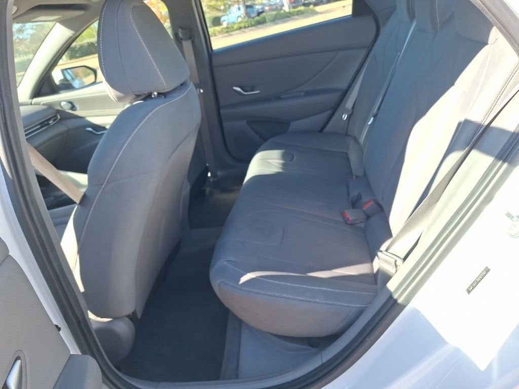 2022 Hyundai Elantra SEL