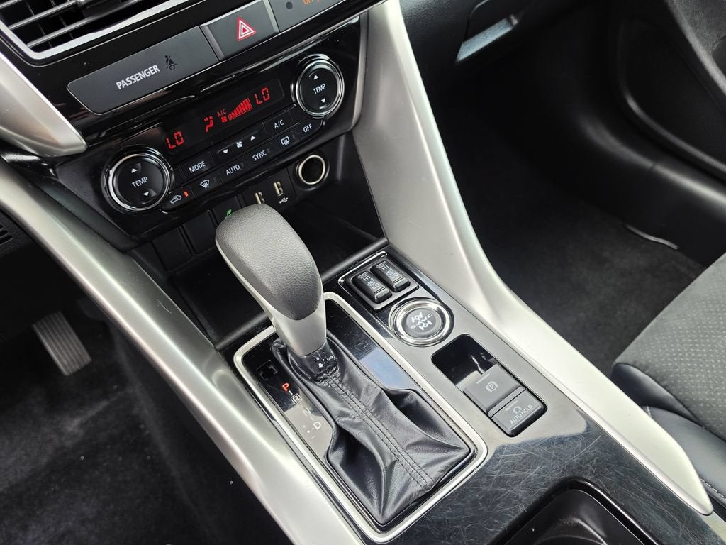 2024 Mitsubishi Eclipse Cross SE