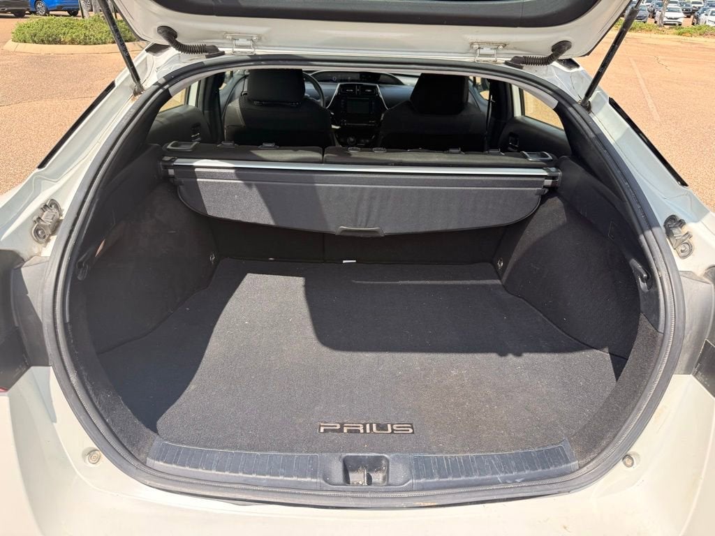 2019 Toyota Prius L Eco