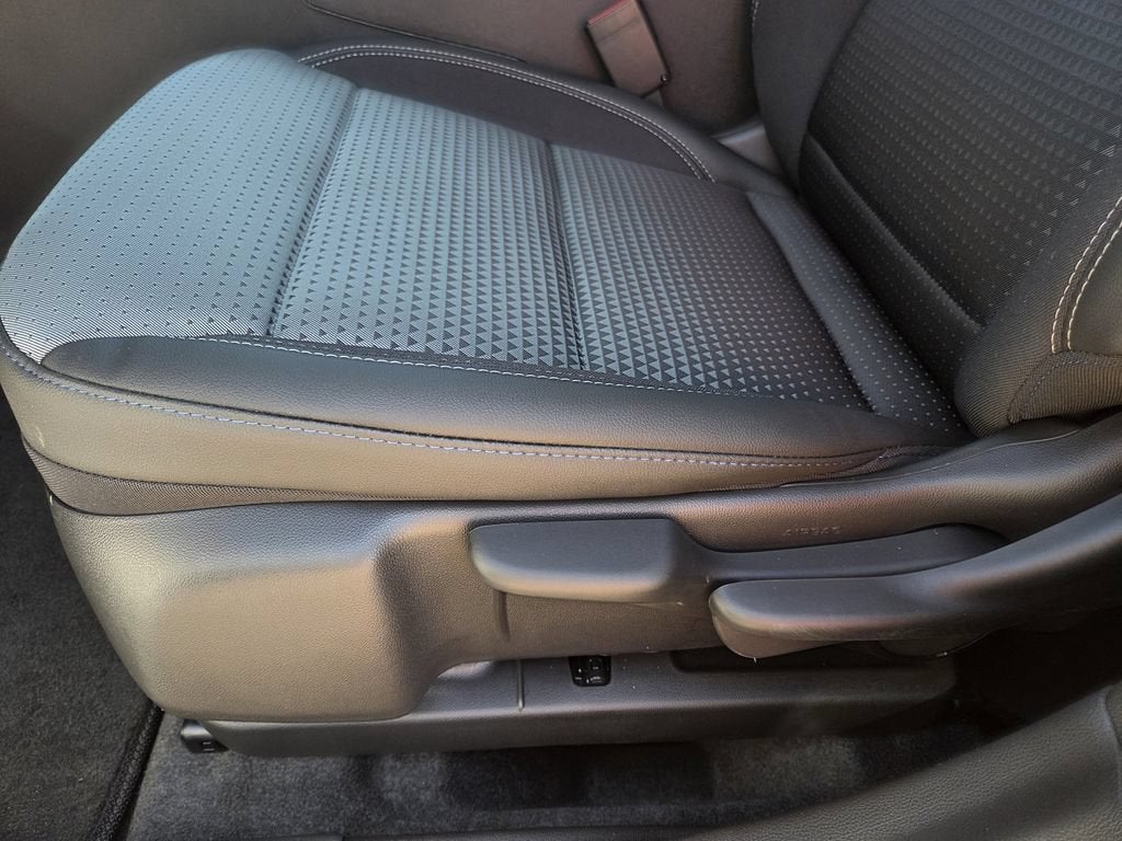 2026 Chevrolet Trax LT - Photo 15