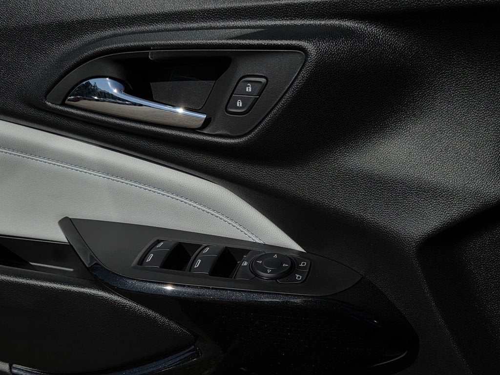 2026 Chevrolet Trax LT - Photo 18