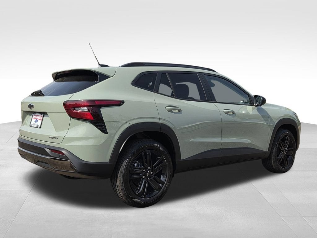 2026 Chevrolet Trax Activ - Photo 6