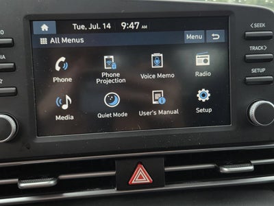 2025 Hyundai Elantra SE