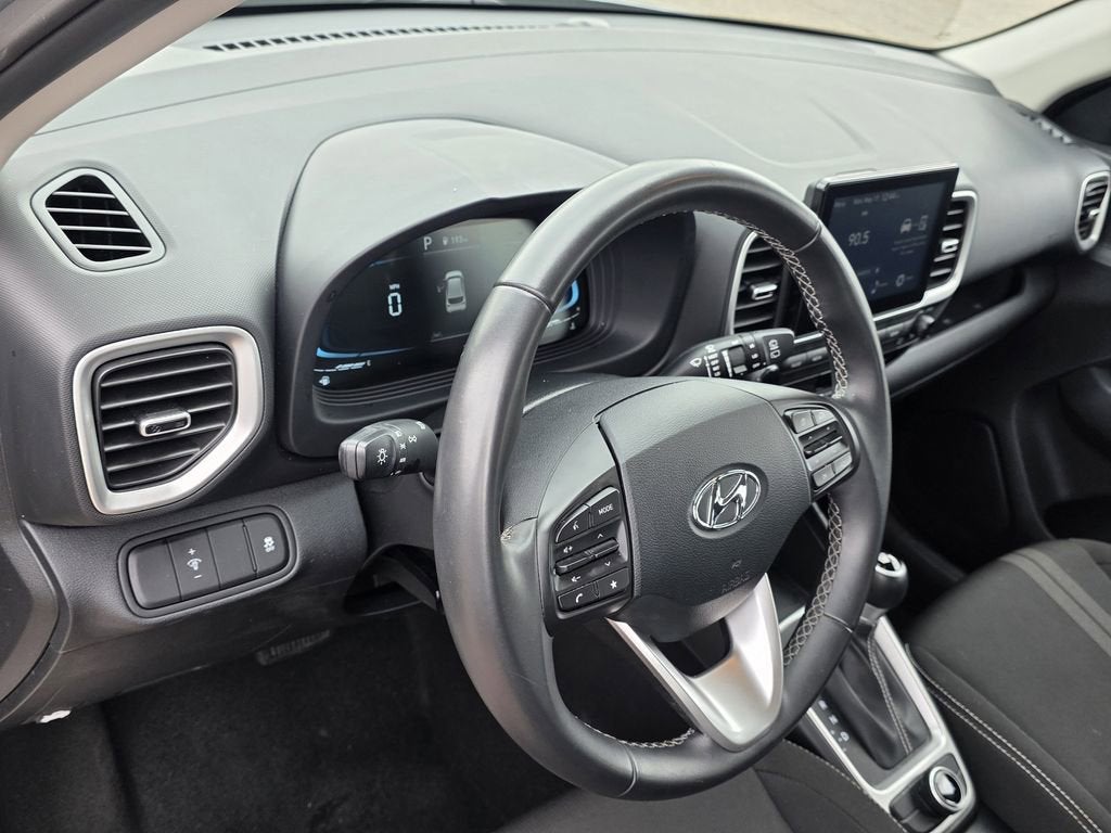 2025 Hyundai Venue SEL