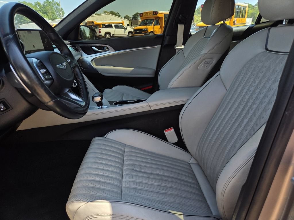 2023 Genesis G70 2.0T AWD