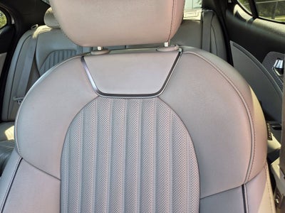 2023 Genesis G70 2.0T AWD